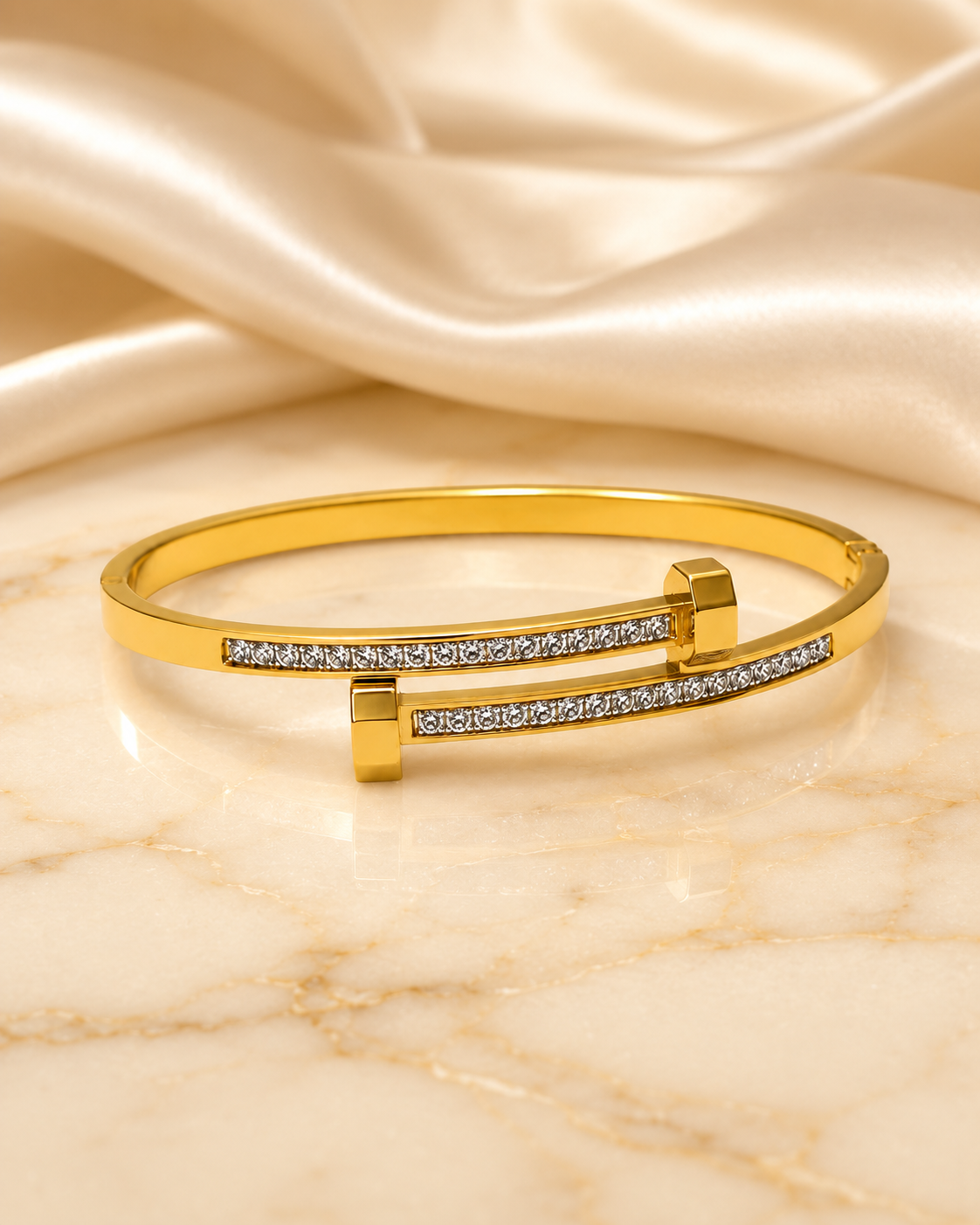 Golden Luxe Nail Bangle