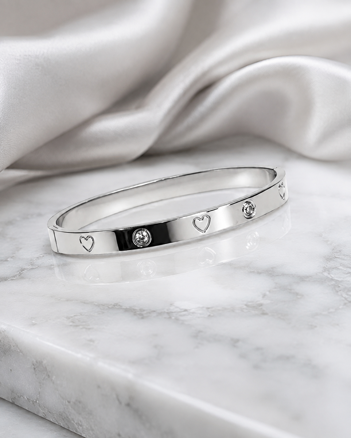 Silver Heart Bangle